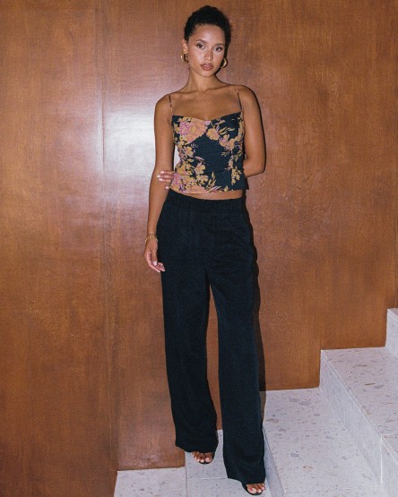 Lottie Top