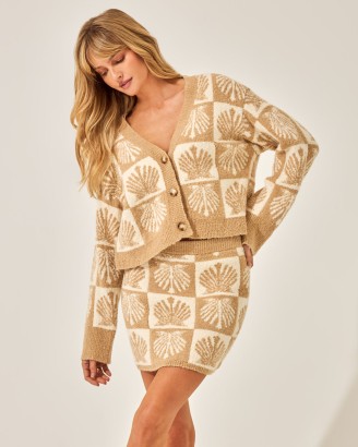 Shell Be There Skirt