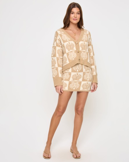 Shell Be There Skirt