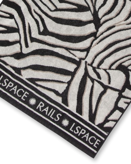 Playa Blanca Towel
